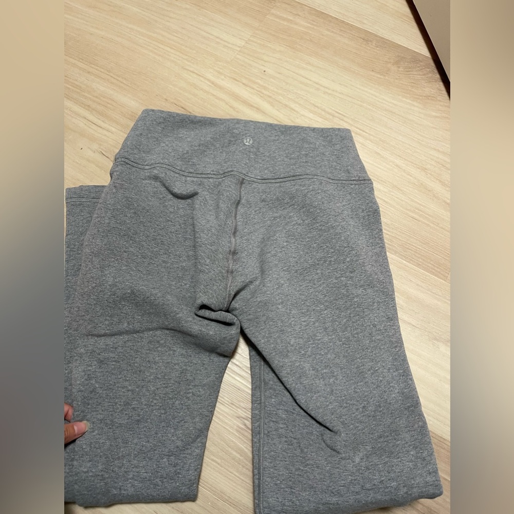 Lululemon sweats